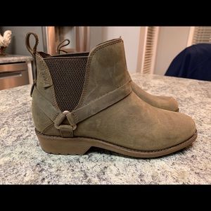 Teva Women’s Booties Size 7